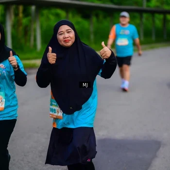 Runner Photo 8302509