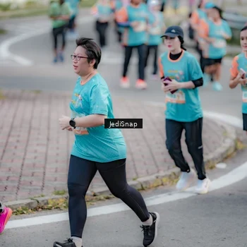 Runner Photo 8302519