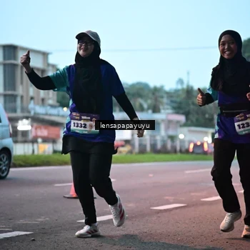 Runner Photo 8302521