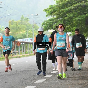 Runner Photo 8302532