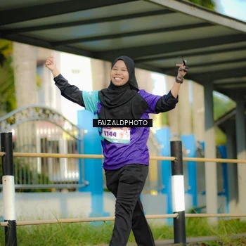 Runner Photo 8302542
