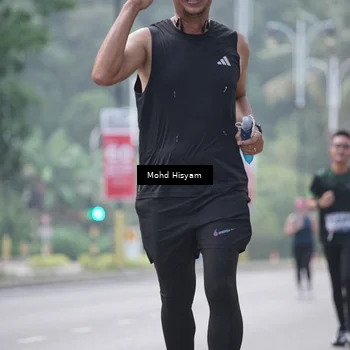 Runner Photo 8302572