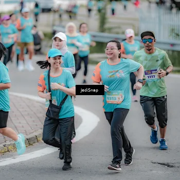 Runner Photo 8302708