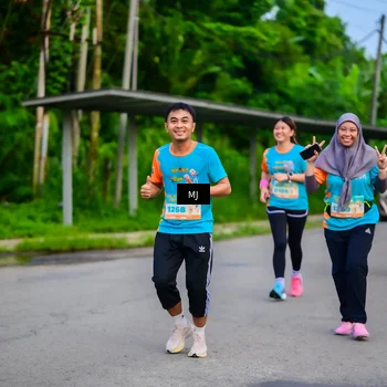 Runner Photo 8302712
