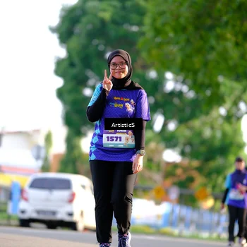 Runner Photo 8302721