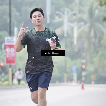 Runner Photo 8302724