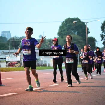Runner Photo 8302777