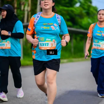 Runner Photo 8302786