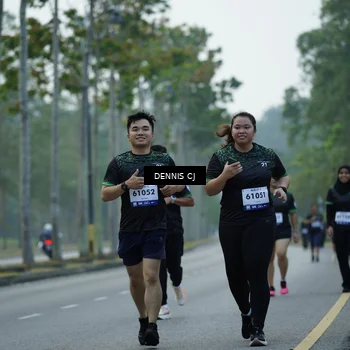 Runner Photo 8302807