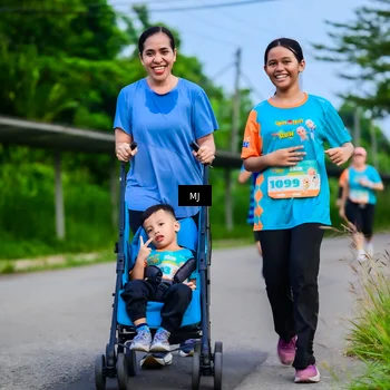 Runner Photo 8302811