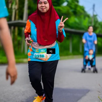 Runner Photo 8302814