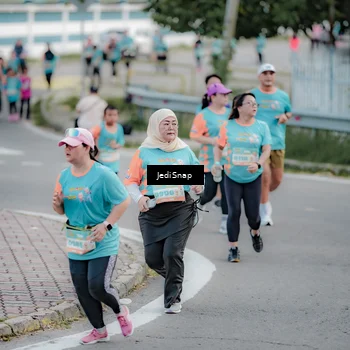 Runner Photo 8302821