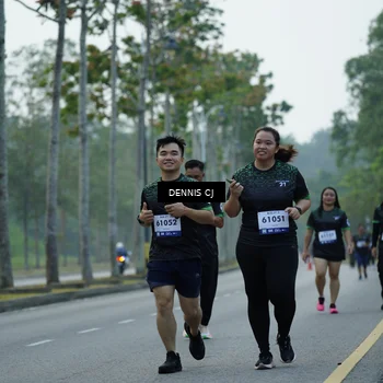 Runner Photo 8302830