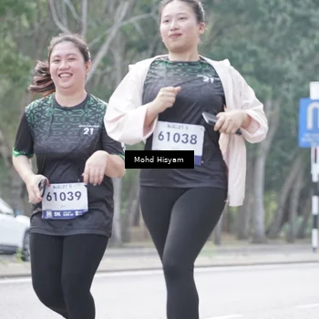Runner Photo 8302849
