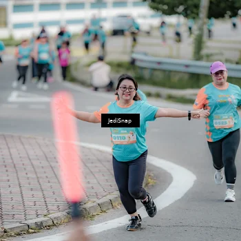 Runner Photo 8302859