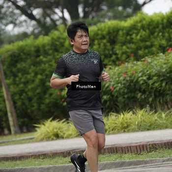 Runner Photo 8302868
