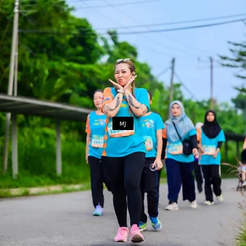 Runner Photo 8302892