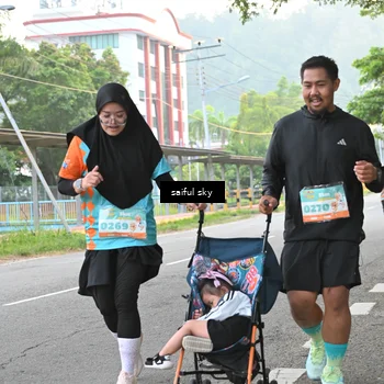Runner Photo 8302902