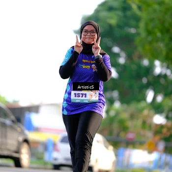Runner Photo 8302905
