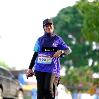 Runner Photo 8302906