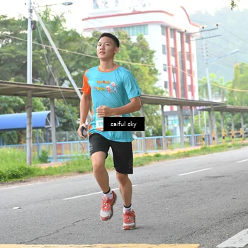 Runner Photo 8302947