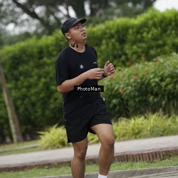 Runner Photo 8302991