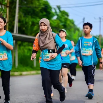 Runner Photo 8303009