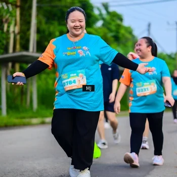 Runner Photo 8303026