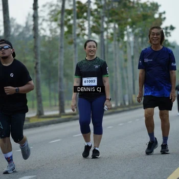 Runner Photo 8303027
