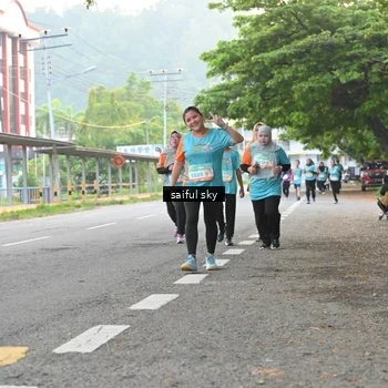 Runner Photo 8303071