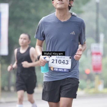 Runner Photo 8303077