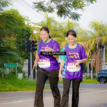 Runner Photo 8303096