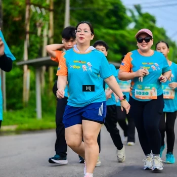Runner Photo 8303108