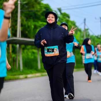 Runner Photo 8303136