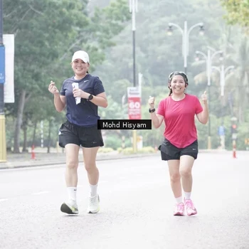 Runner Photo 8303165