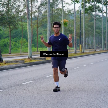 Runner Photo 8303177
