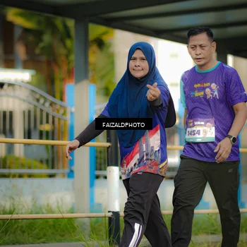 Runner Photo 8303192