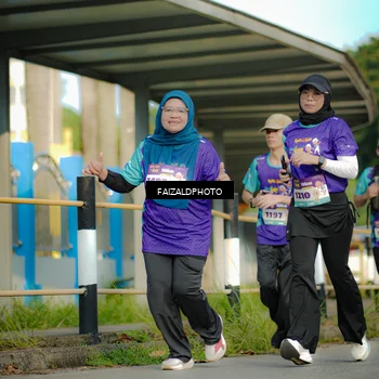Runner Photo 8303198