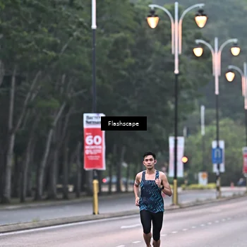 Runner Photo 8303222