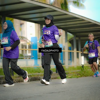 Runner Photo 8303256
