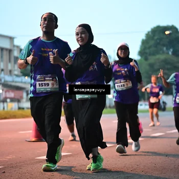Runner Photo 8303261