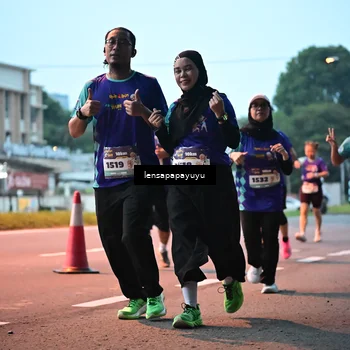 Runner Photo 8303274