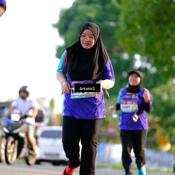 Runner Photo 8303288