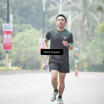 Runner Photo 8303326