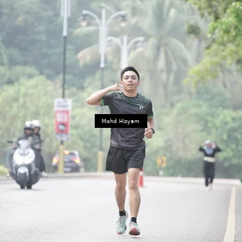 Runner Photo 8303330