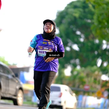Runner Photo 8303348