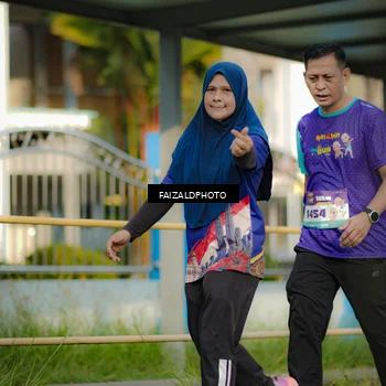 Runner Photo 8303349