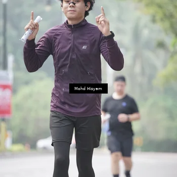 Runner Photo 8303355