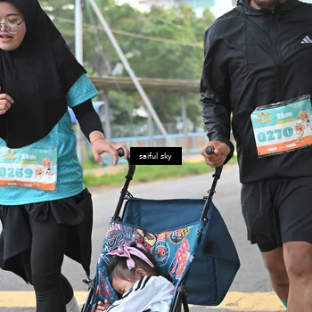 Runner Photo 8303373