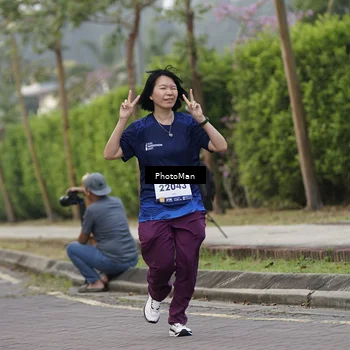 Runner Photo 8303389